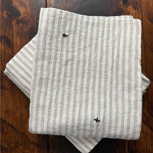 Hearth & Hand Cream pillowcase set